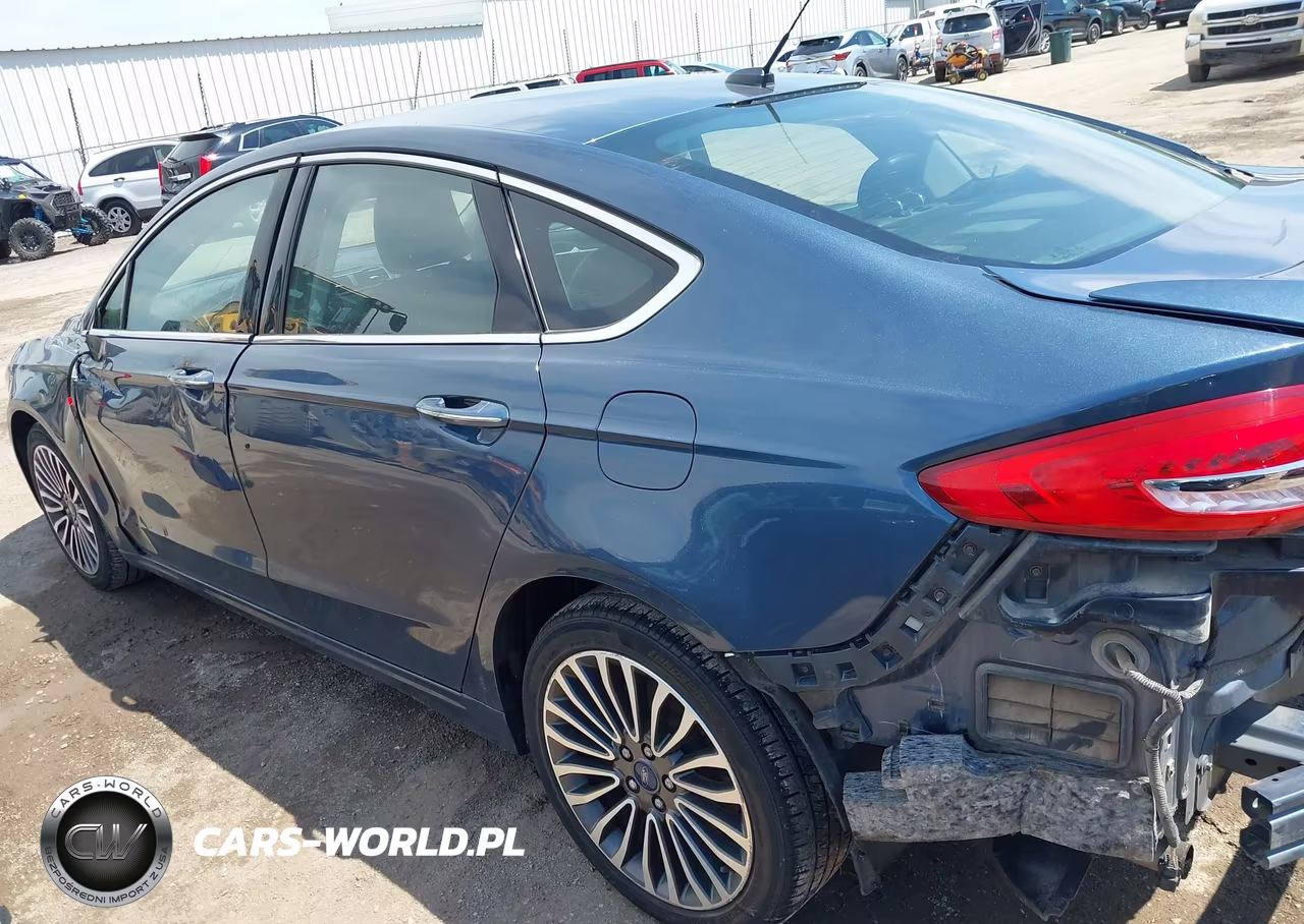 2018 Ford Fusion Titanium VIN:3FA6P0D93JR207133 - 15