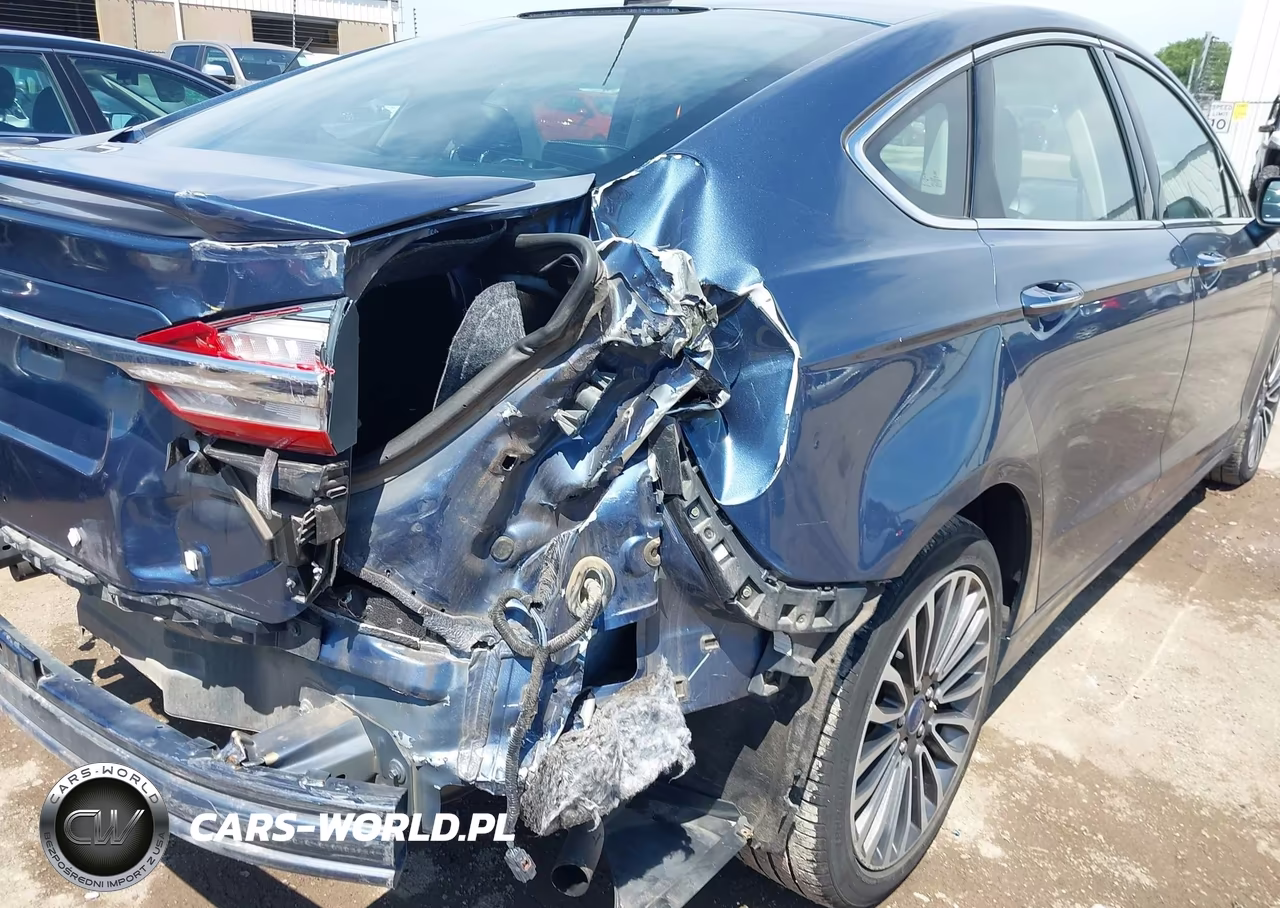 2018 Ford Fusion Titanium VIN:3FA6P0D93JR207133 - 6