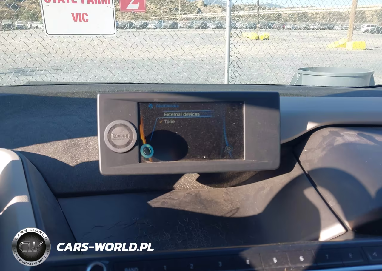 2018 BMW I3 94Ah W-Range Extender VIN:WBY7Z4C55JVD97083 - 18