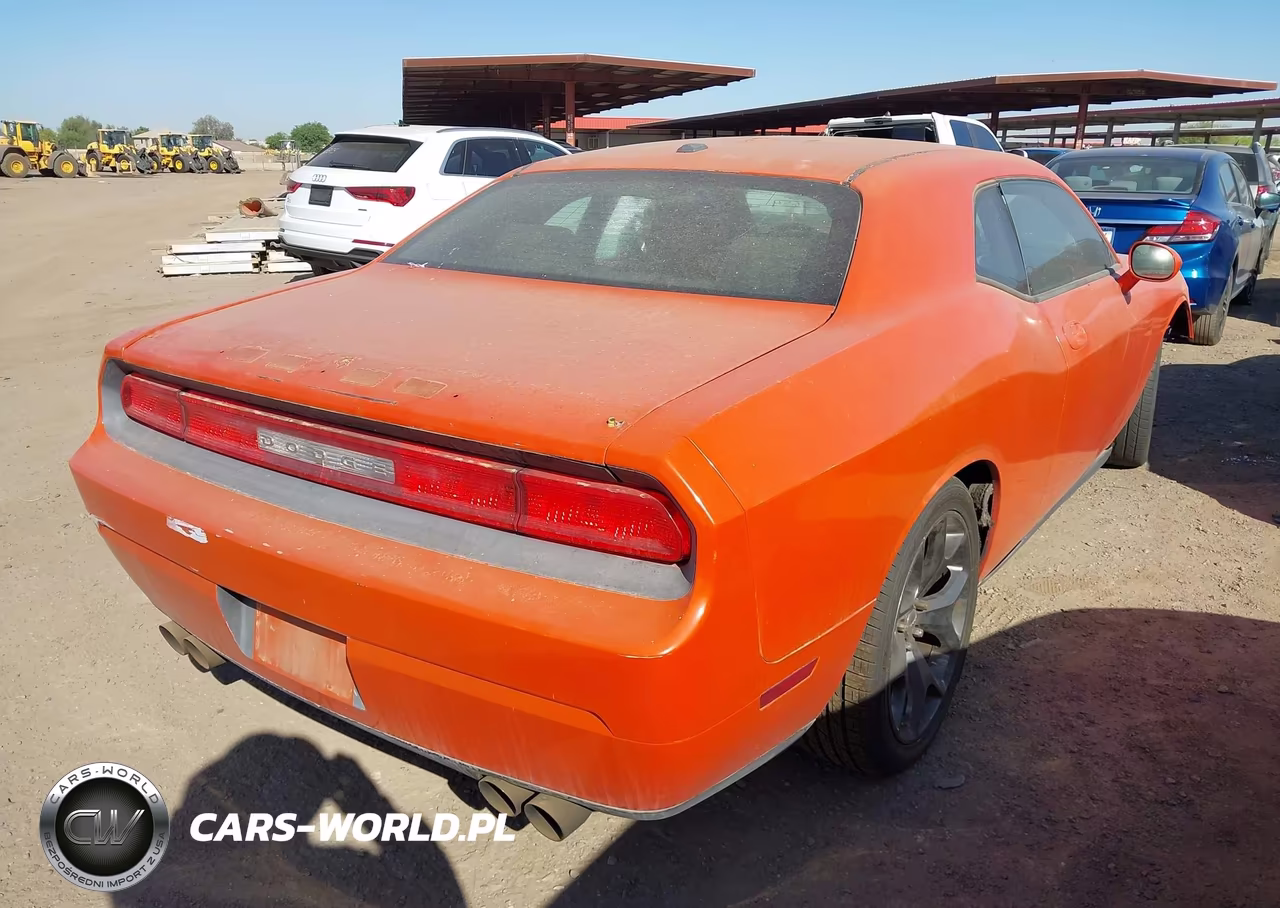 2009 Dodge Challenger R-T VIN:2B3LJ54T29H520724 - 4
