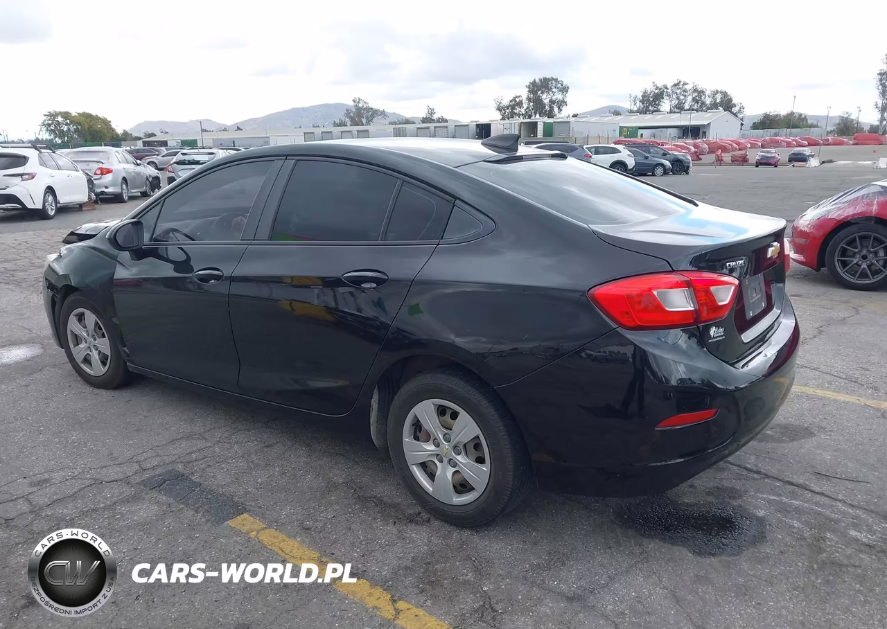 2018 Chevrolet Cruze Ls Auto VIN:1G1BC5SM7J7212330 - 3