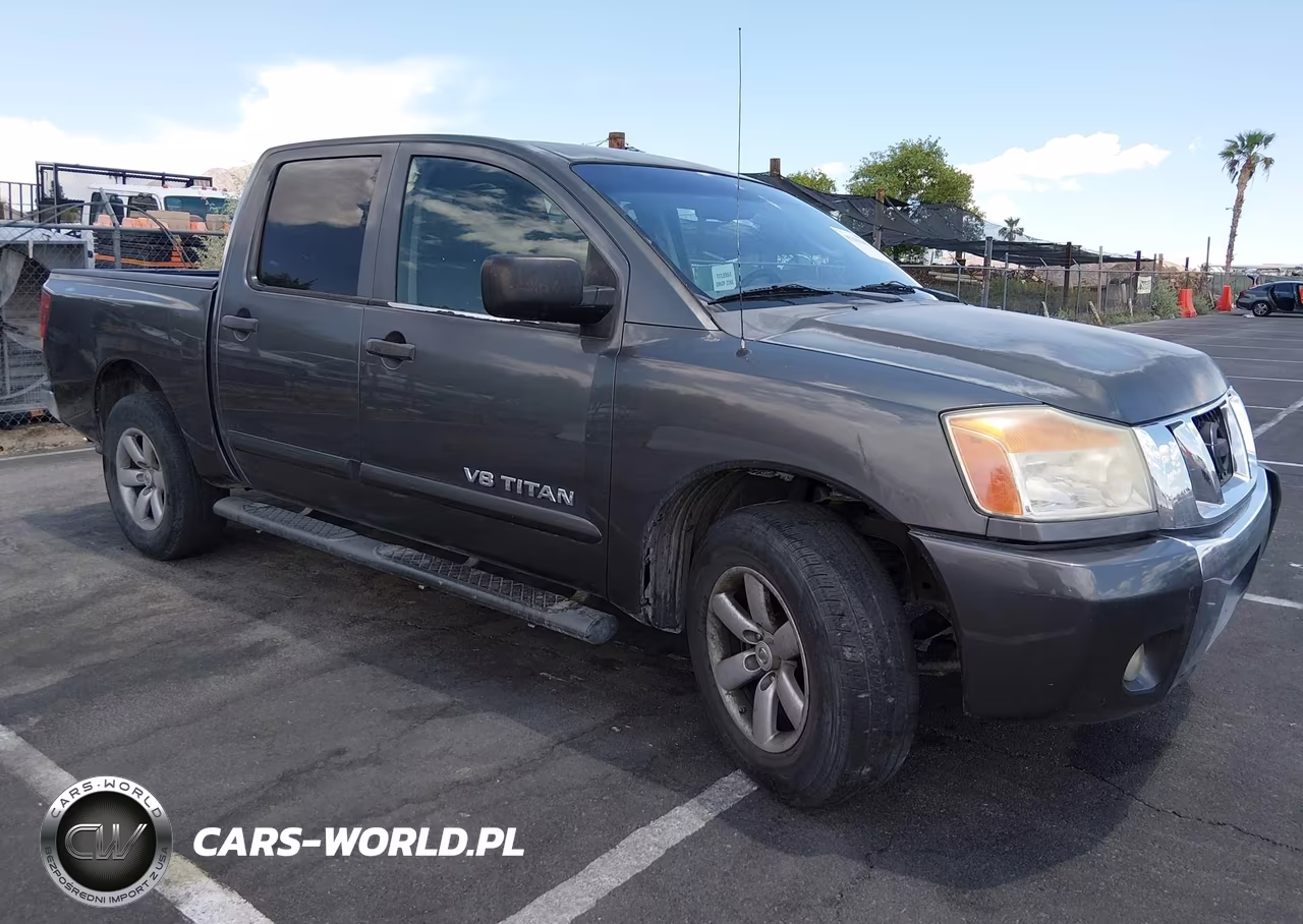 2010 Nissan Titan Se