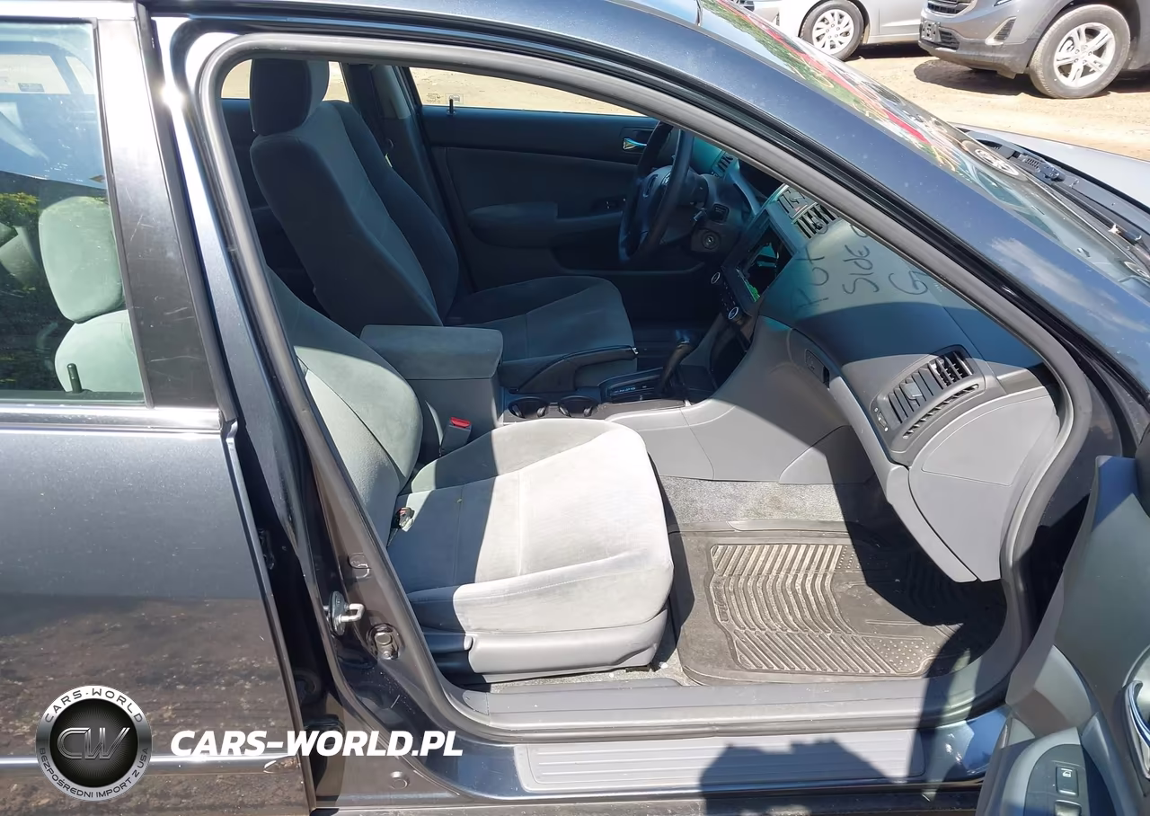 2003 Honda Accord 2.4 Lx VIN:1HGCM56373A009522 - 5