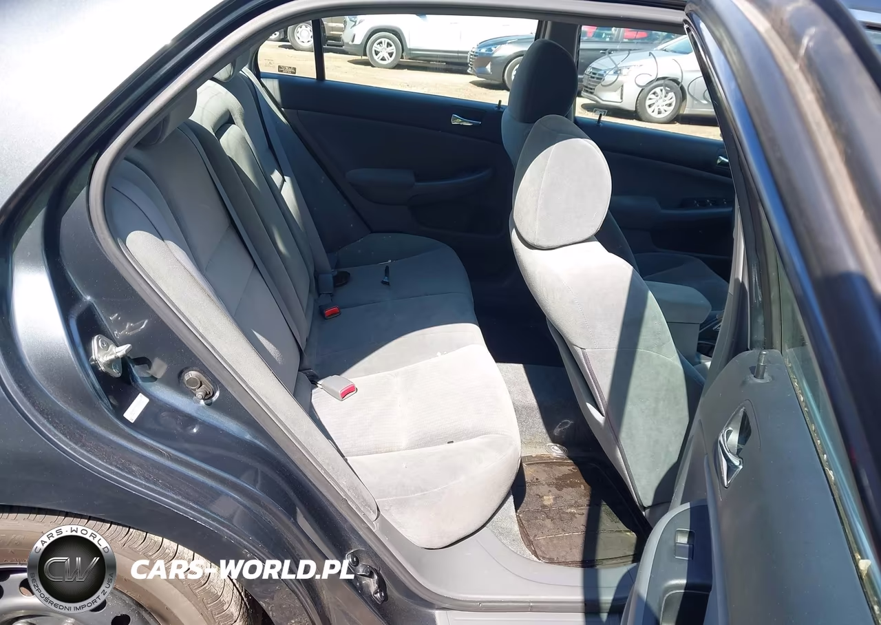 2003 Honda Accord 2.4 Lx VIN:1HGCM56373A009522 - 8