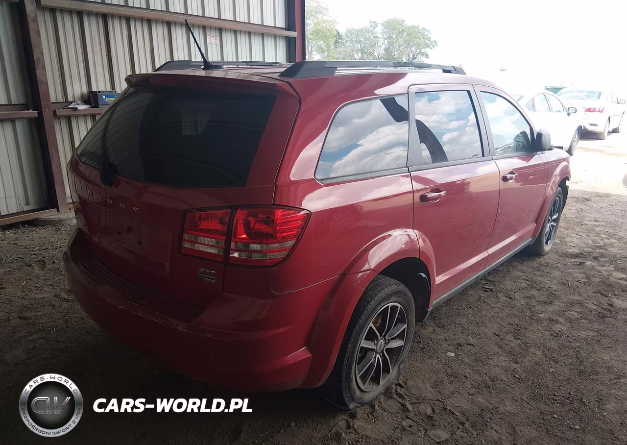 2018 Dodge Journey Se VIN:3C4PDCAB8JT310731 - 4