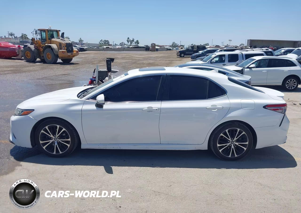 2019 Toyota Camry Se VIN:4T1B11HK7KU725233 - 14