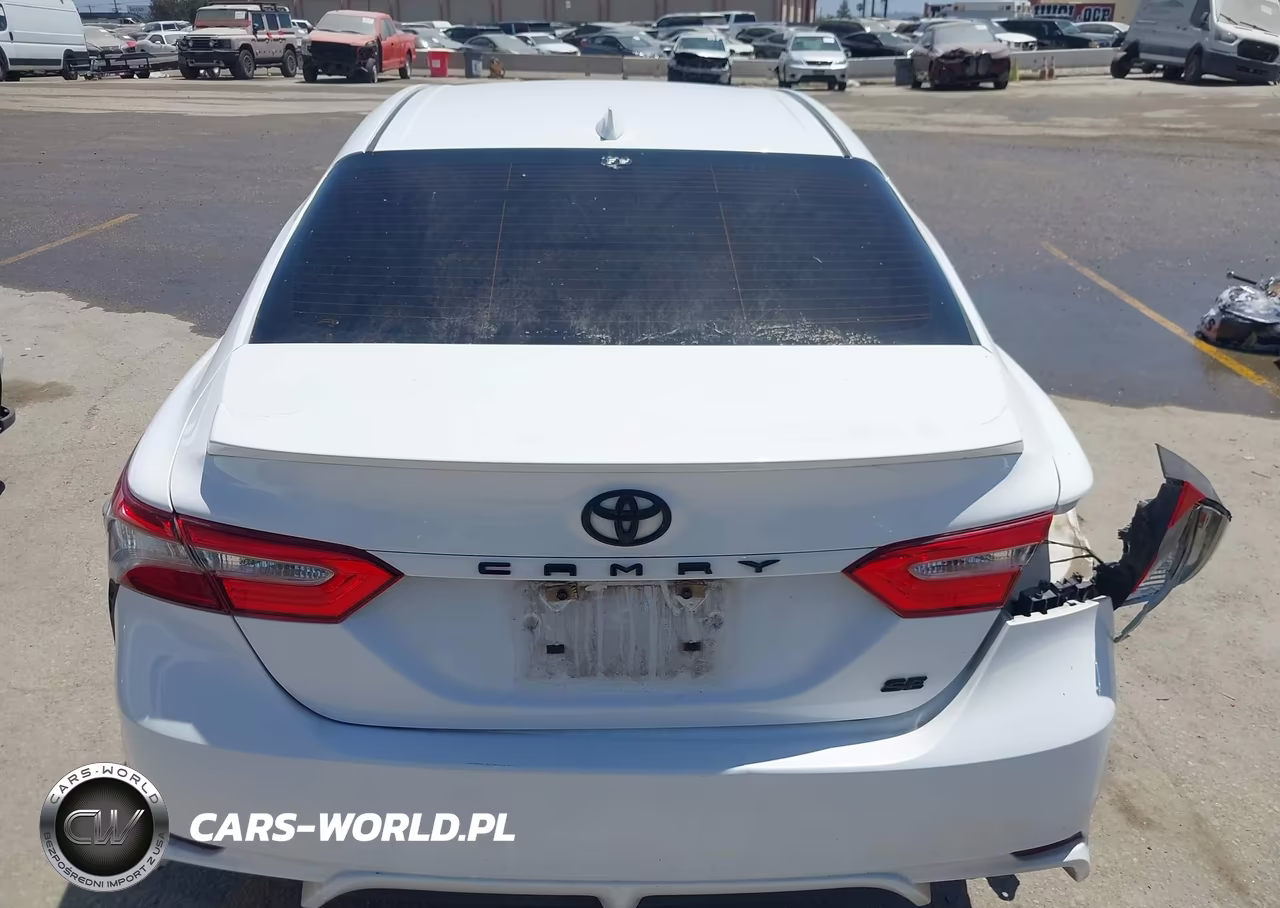 2019 Toyota Camry Se VIN:4T1B11HK7KU725233 - 16