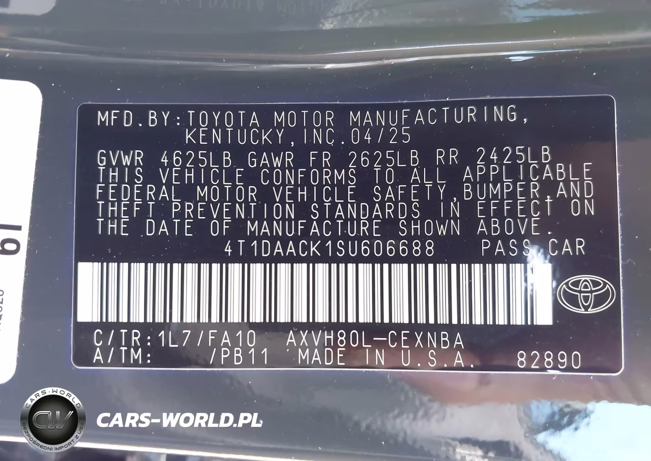2025 Toyota Camry Le VIN:4T1DAACK1SU606688 - 9