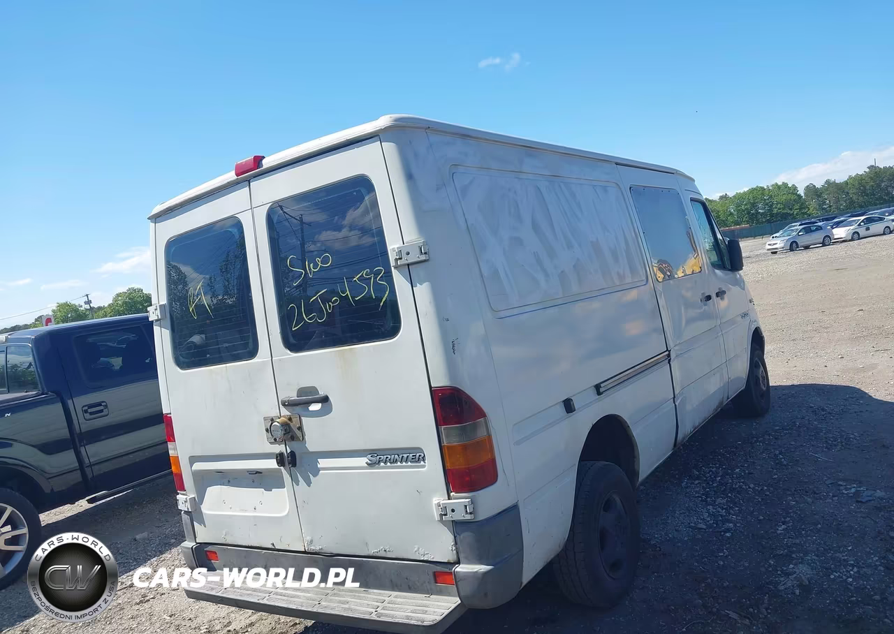 2003 Dodge Sprinter Van 2500 High Ceiling-Super High Ceiling VIN:WD2YD642535546384 - 4