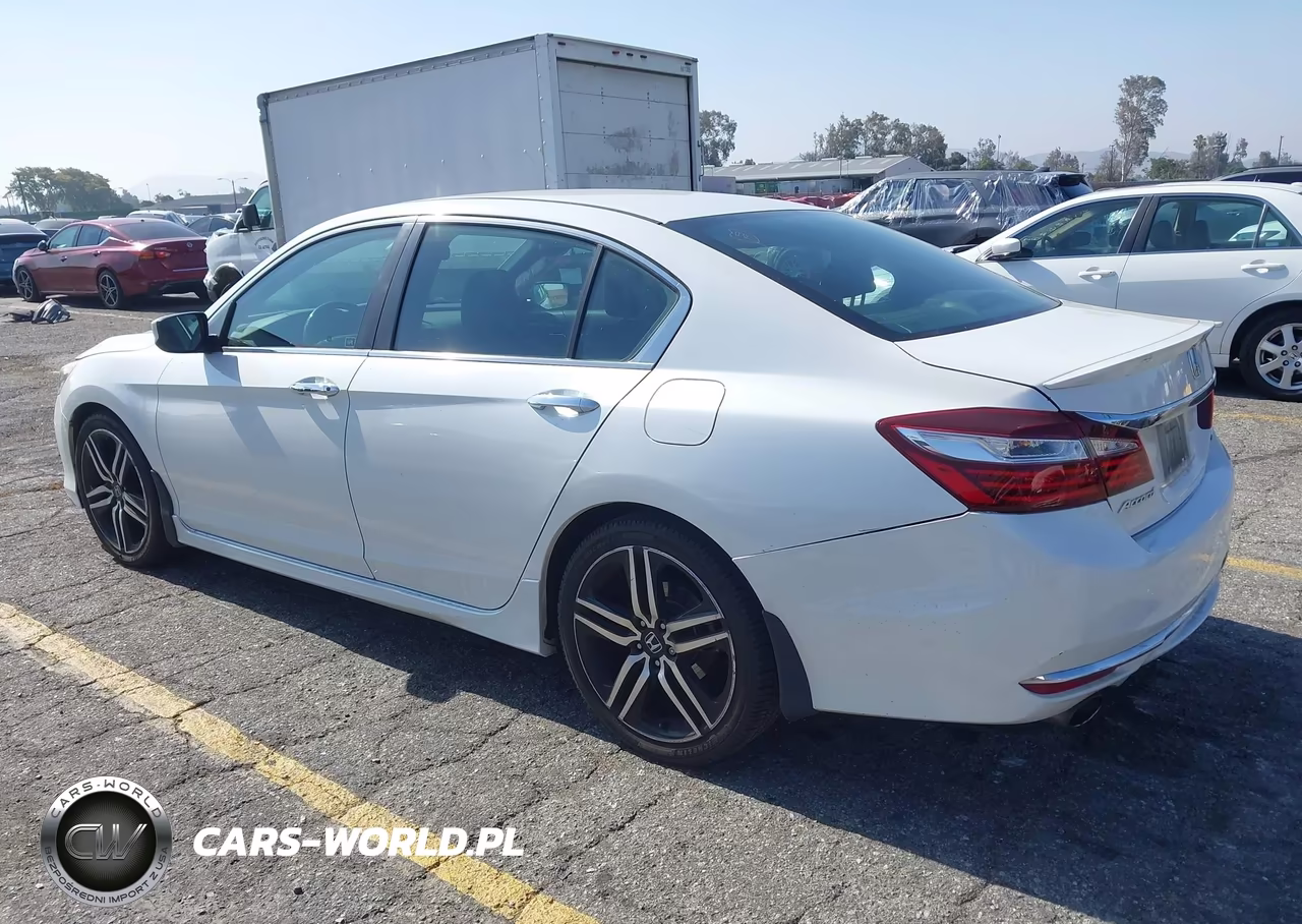 2017 Honda Accord Sport VIN:1HGCR2F52HA208910 - 3