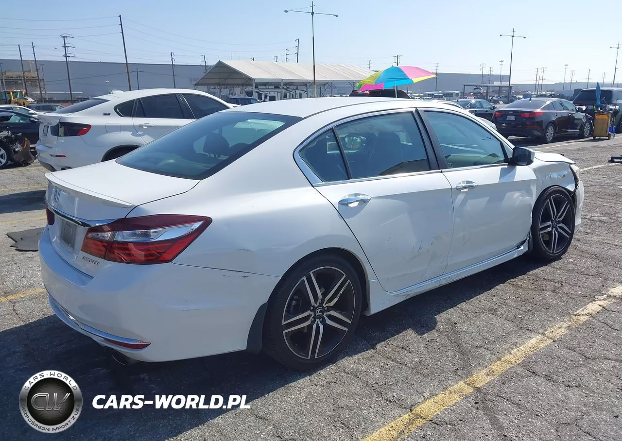 2017 Honda Accord Sport VIN:1HGCR2F52HA208910 - 4