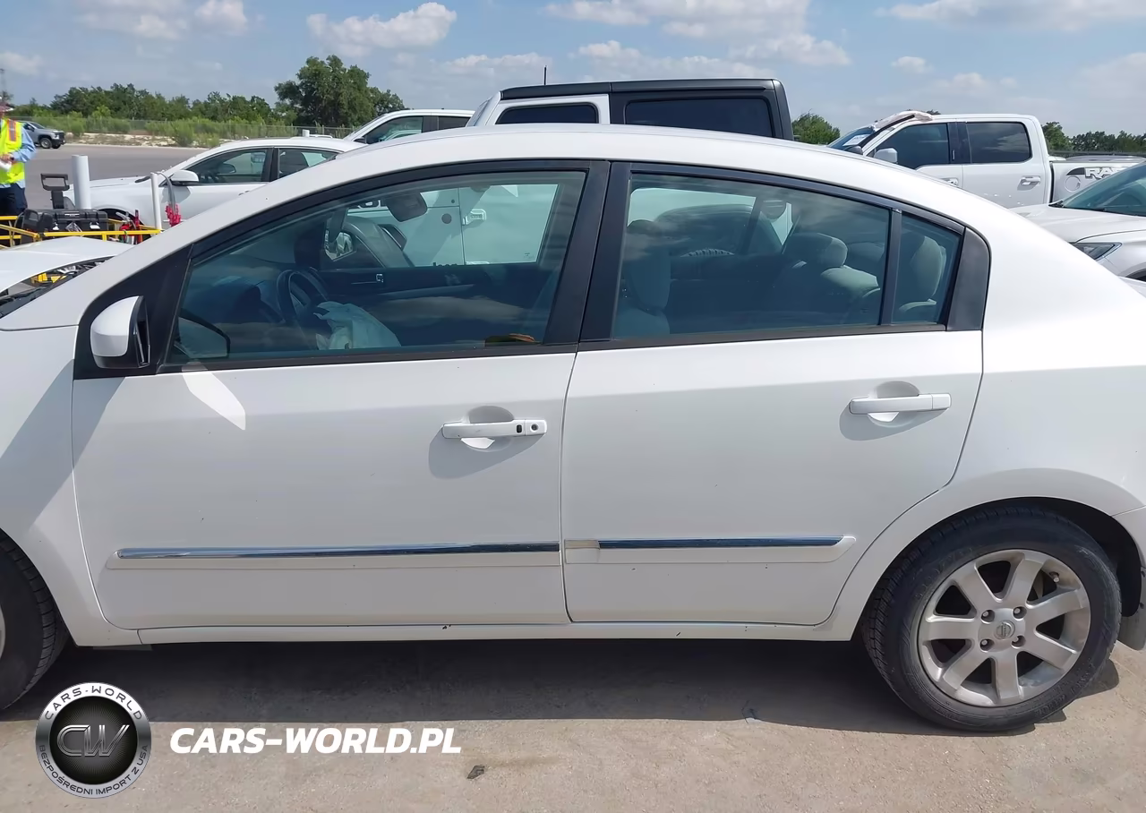 2010 Nissan Sentra 2.0S VIN:3N1AB6AP6AL630335 - 15