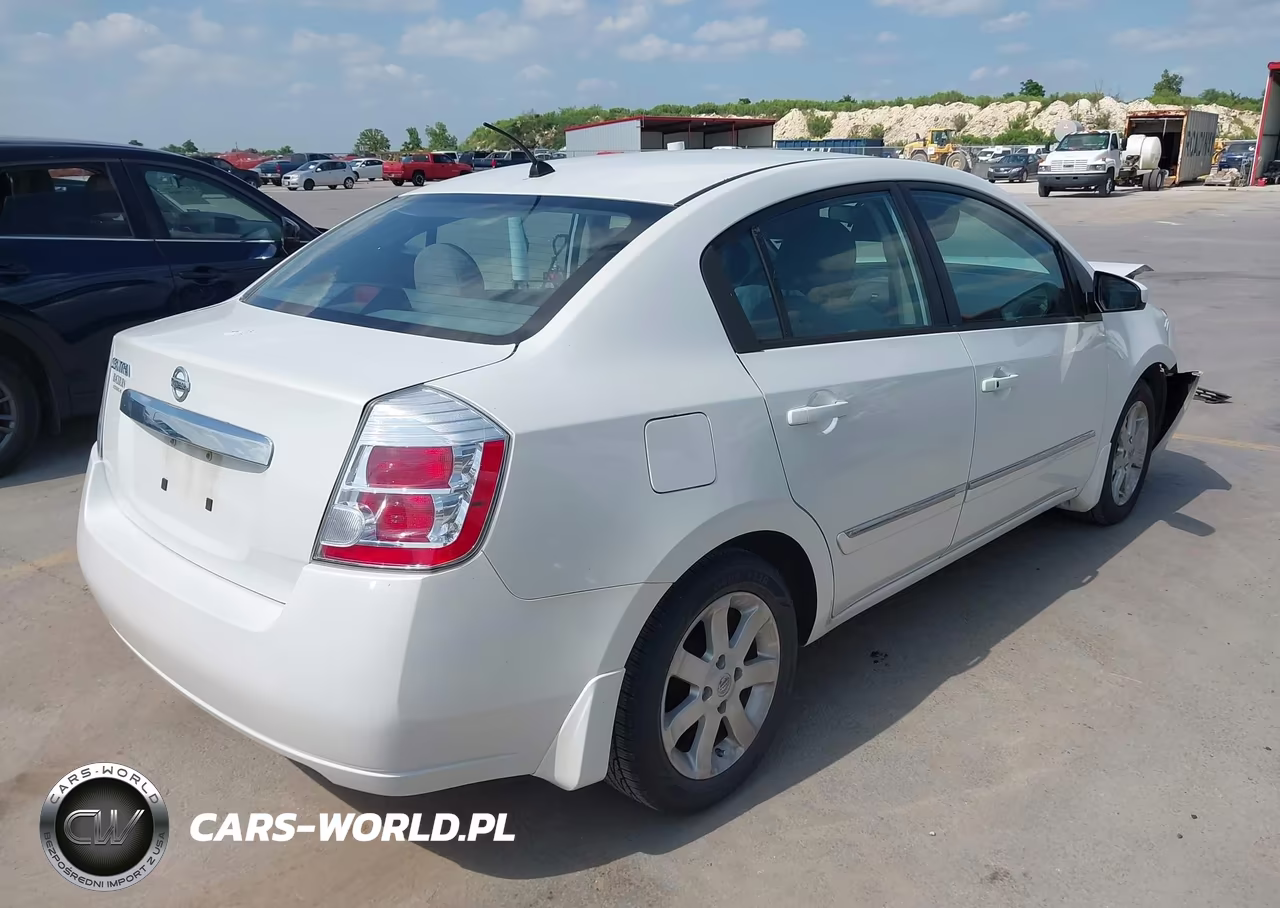 2010 Nissan Sentra 2.0S VIN:3N1AB6AP6AL630335 - 4