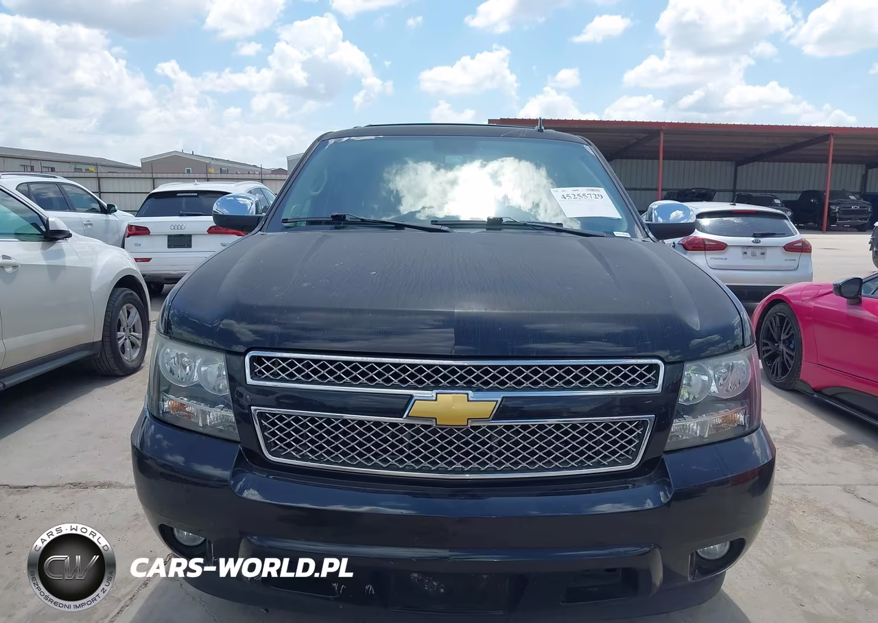 2013 Chevrolet Tahoe Ltz VIN:1GNSCCE06DR347819 - 11