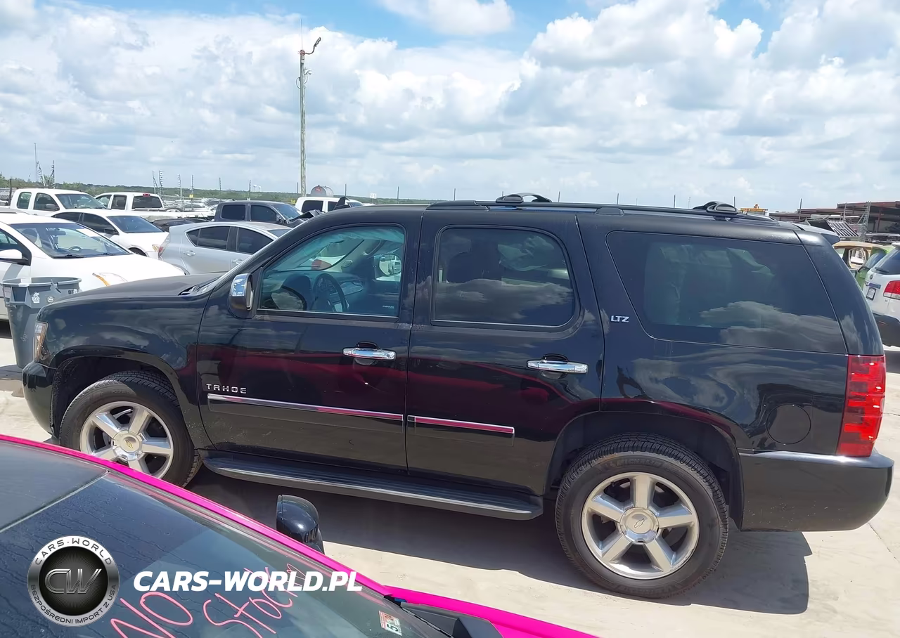 2013 Chevrolet Tahoe Ltz VIN:1GNSCCE06DR347819 - 13