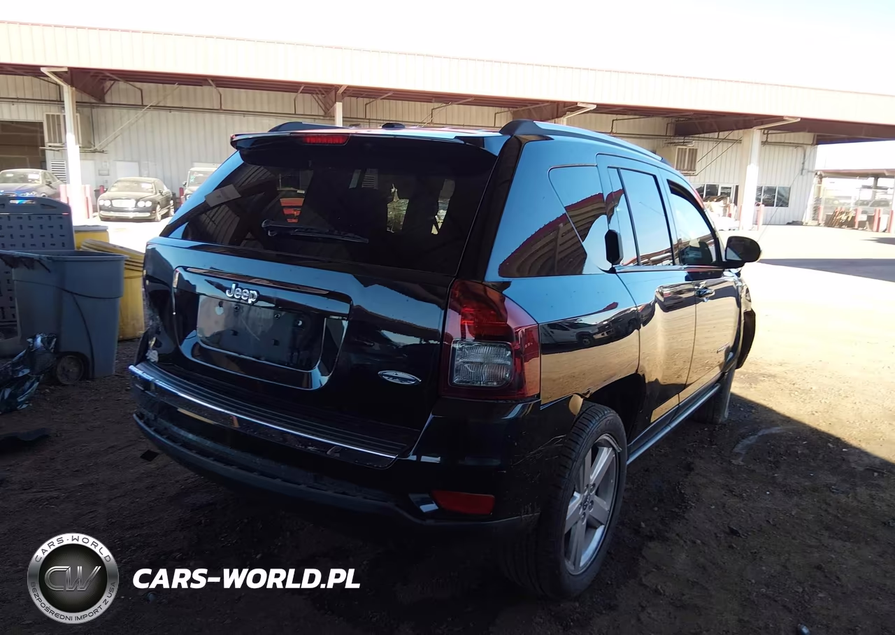 2014 Jeep Compass High Altitude VIN:1C4NJCEA5ED680743 - 4