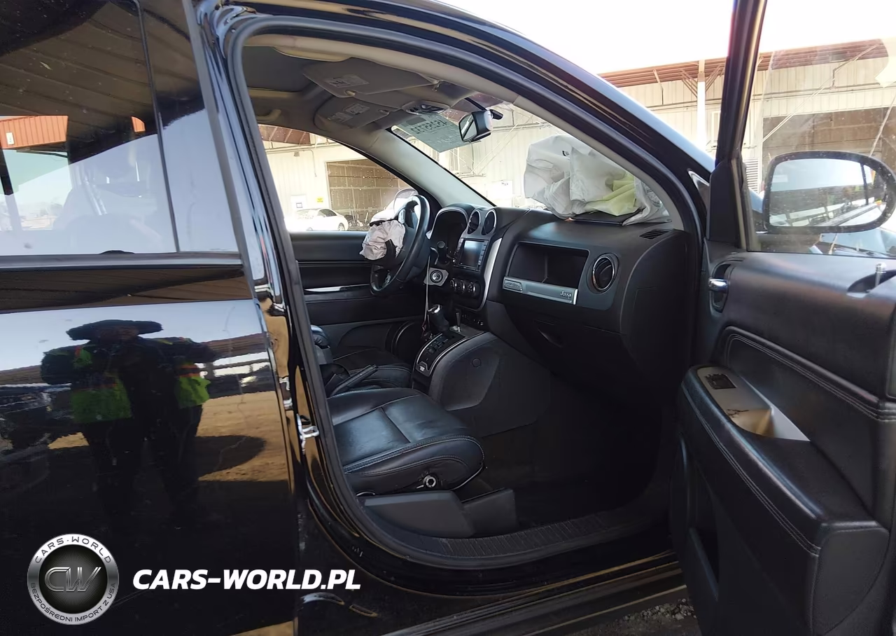 2014 Jeep Compass High Altitude VIN:1C4NJCEA5ED680743 - 5