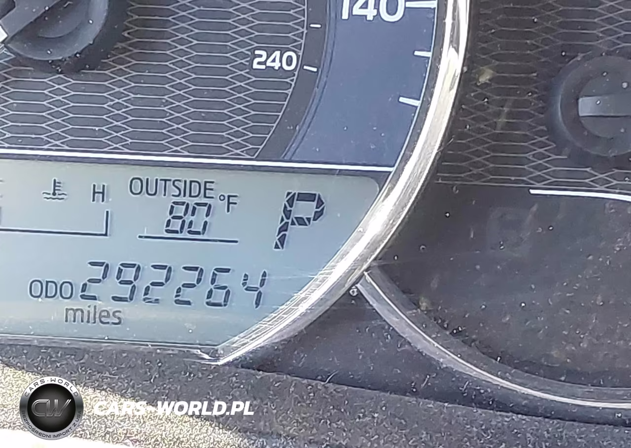 2015 Toyota Corolla Le VIN:5YFBURHE6FP342536 - 15