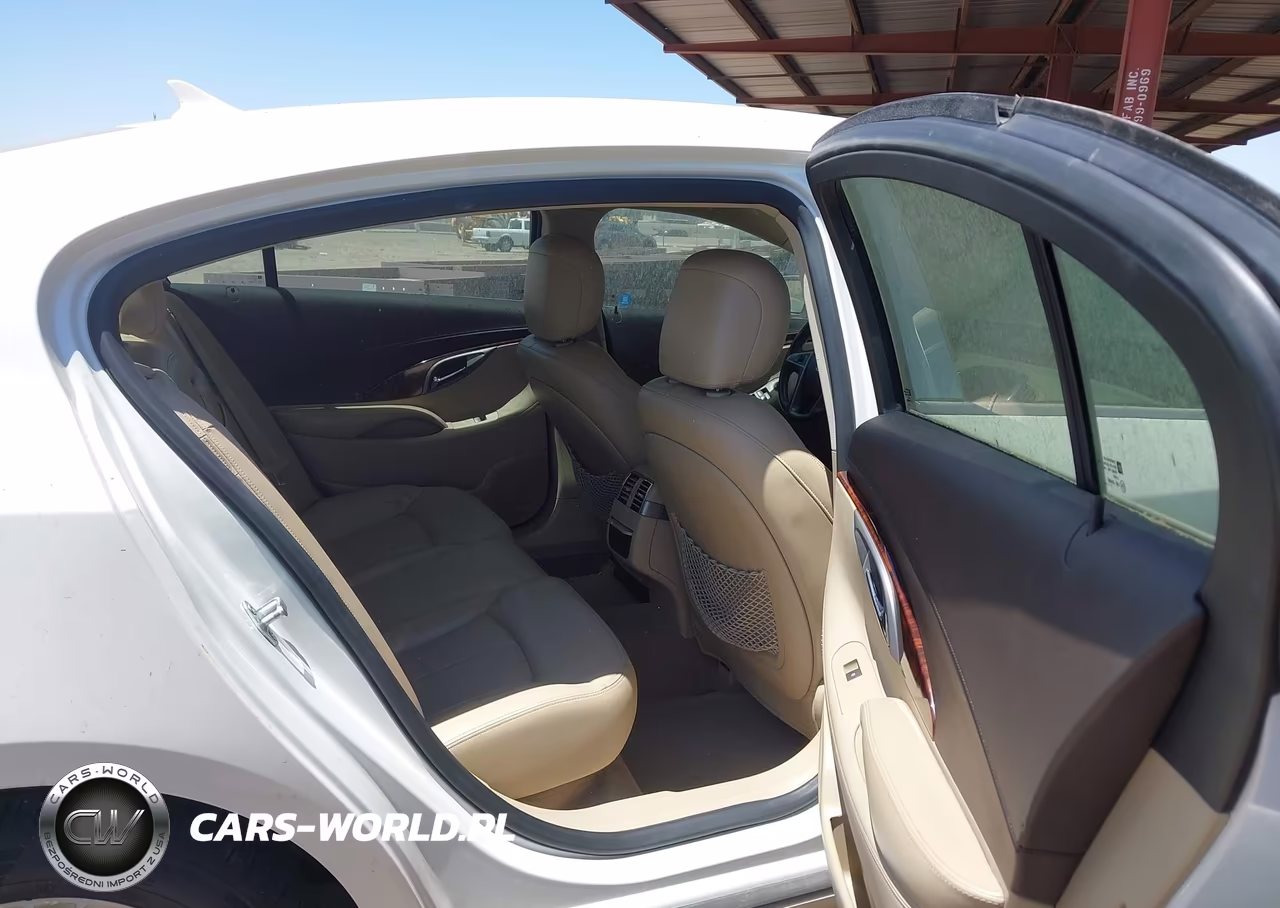 2013 Buick Lacrosse Leather Group VIN:1G4GC5ER7DF188542 - 8