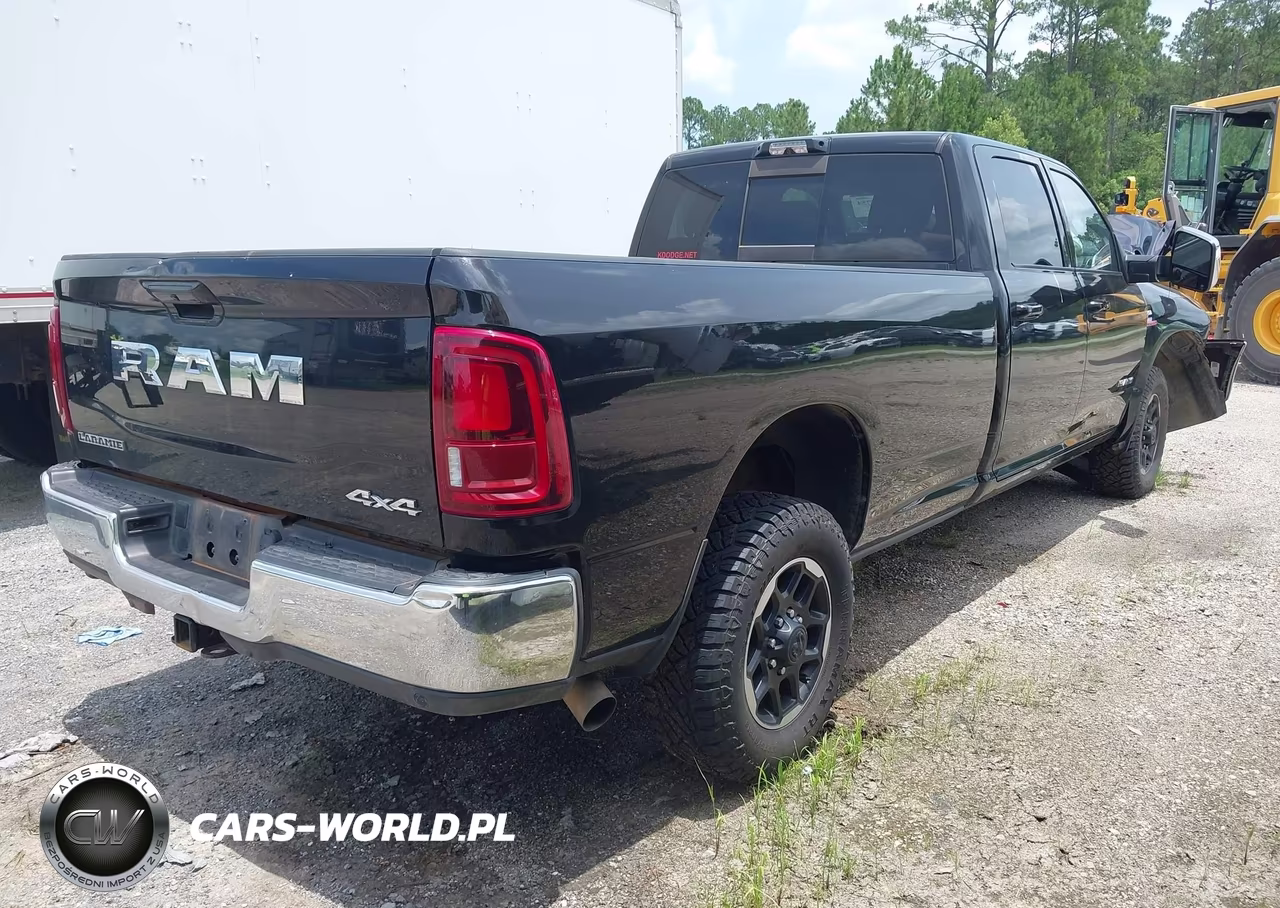 2025 Ram 3500 Laramie 4X4 8' Box VIN:3C63R3JL0SG529094 - 4