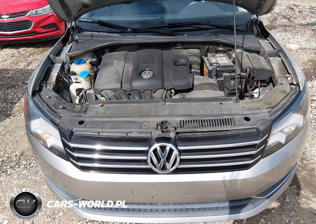 2012 Volkswagen Passat 2.5L S VIN:1VWAP7A33CC032149 - 10