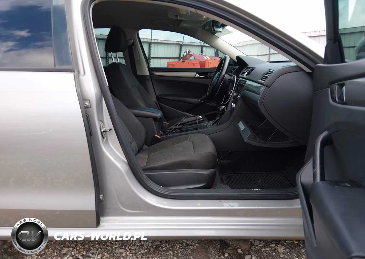 2012 Volkswagen Passat 2.5L S VIN:1VWAP7A33CC032149 - 5