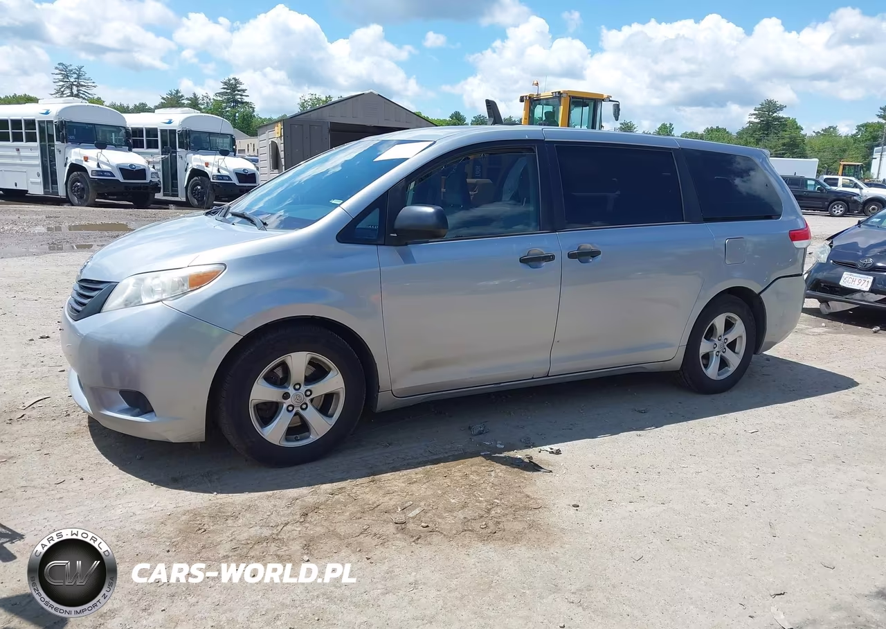 2013 Toyota Sienna L V6 7 Passenger VIN:5TDZK3DC8DS341284 - 2