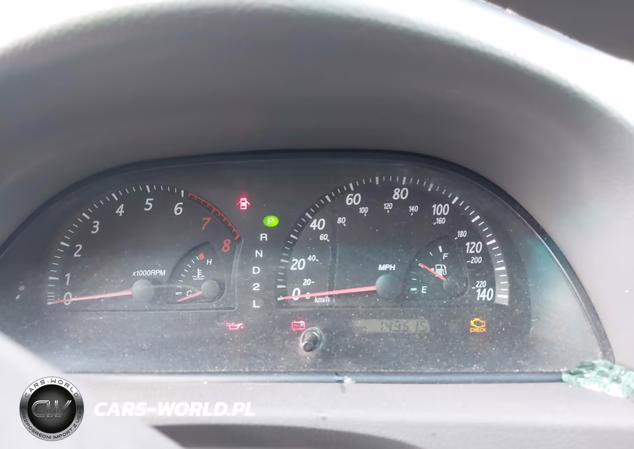 2002 Toyota Camry Le VIN:4T1BE30K52U579779 - 7