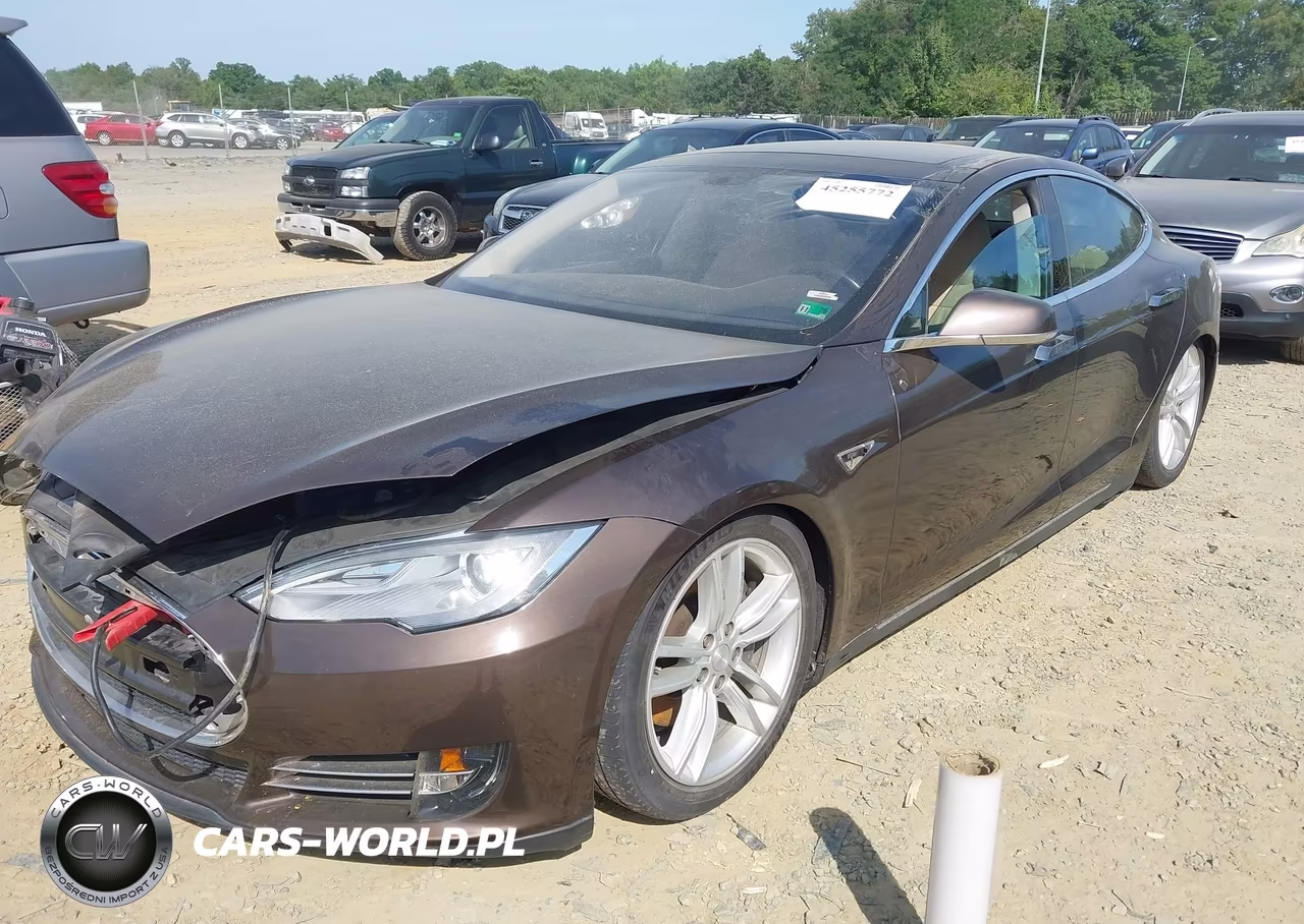 2013 Tesla Model S VIN:5YJSA1DG5DFP04978 - 2