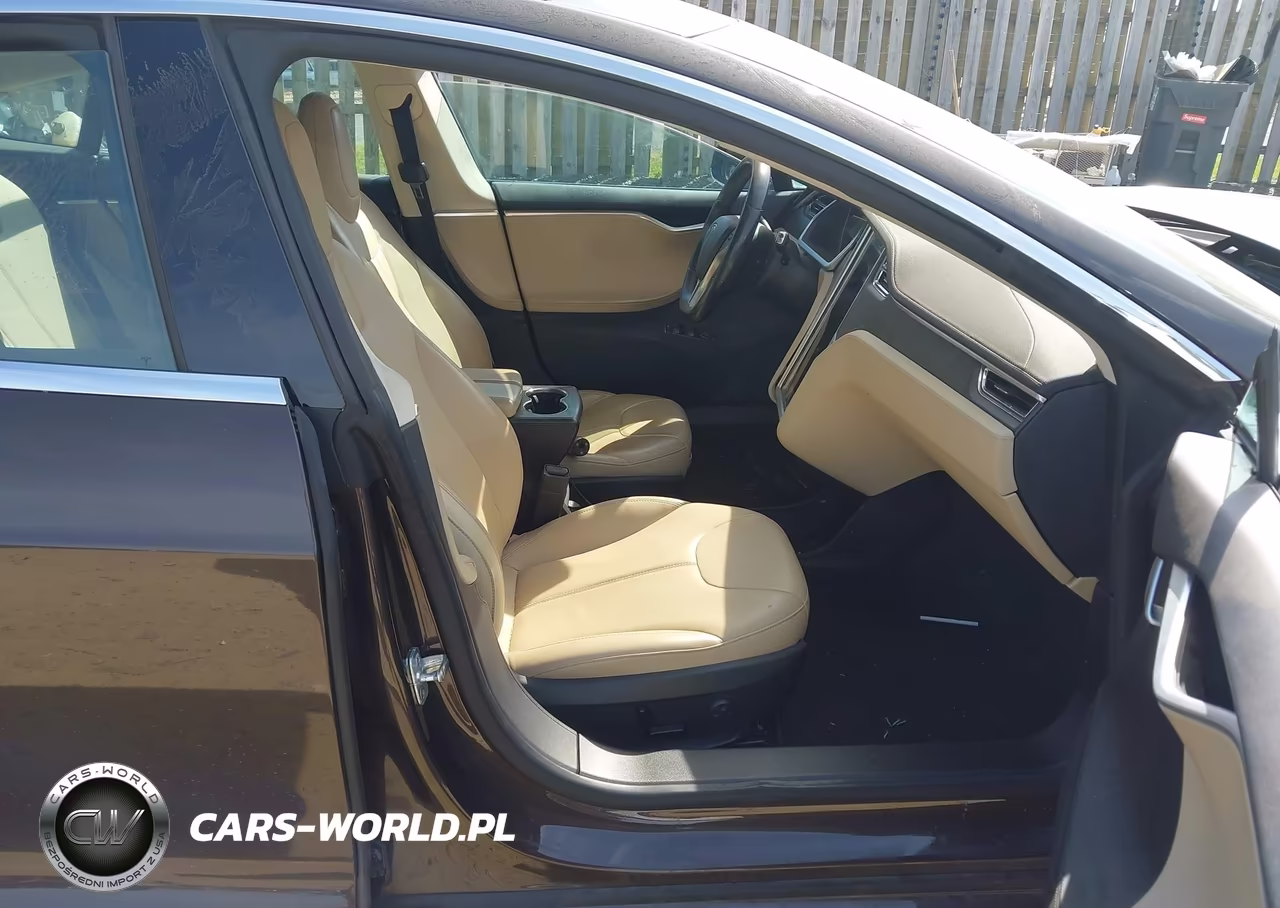 2013 Tesla Model S VIN:5YJSA1DG5DFP04978 - 5