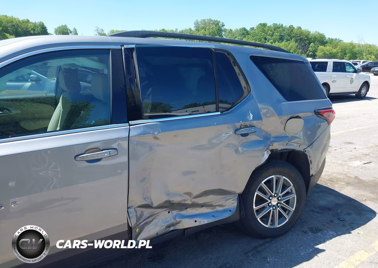2023 Chevrolet Traverse Awd Lt Cloth VIN:1GNEVGKW3PJ267324 - 6
