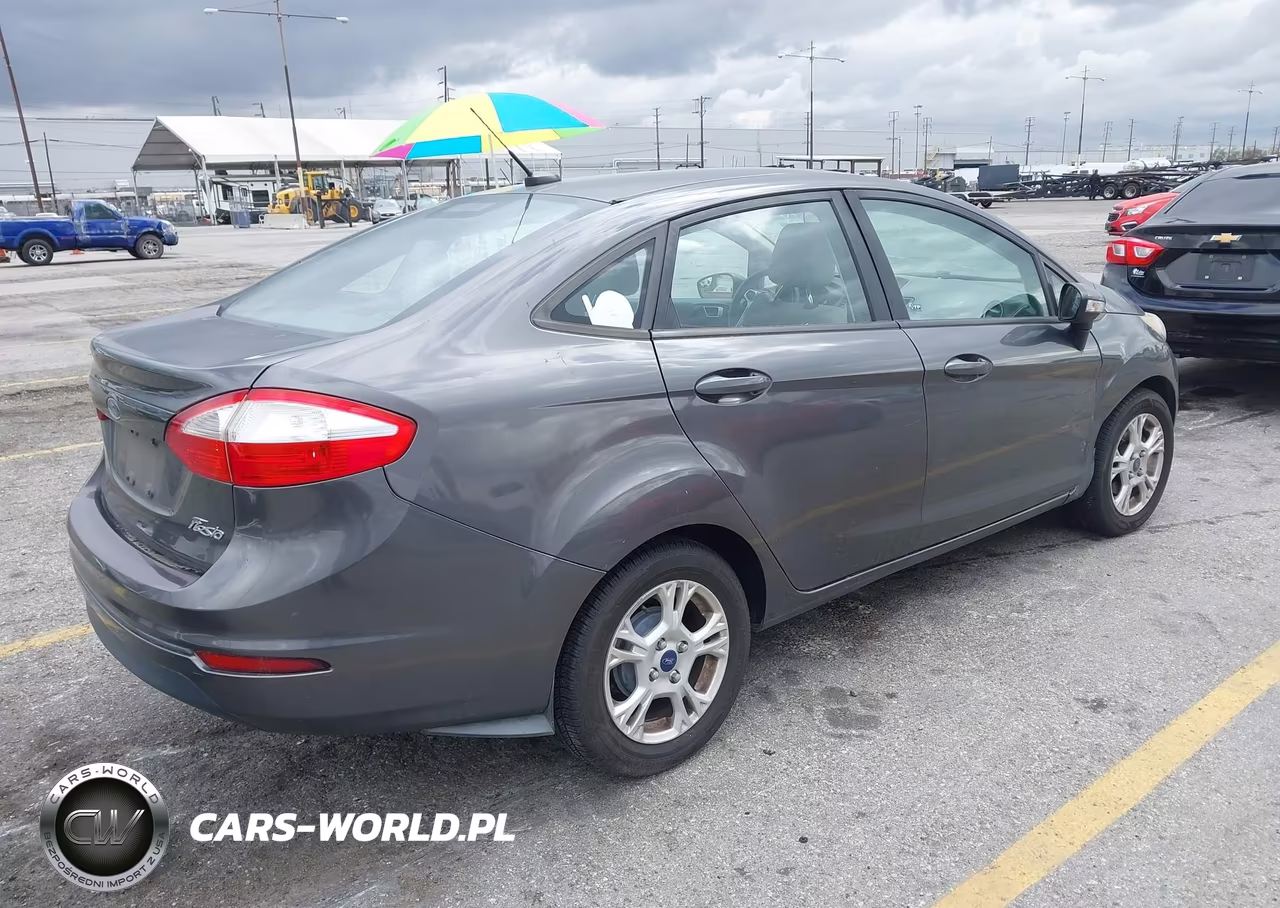 2016 Ford Fiesta Se VIN:3FADP4BJ0GM183665 - 4