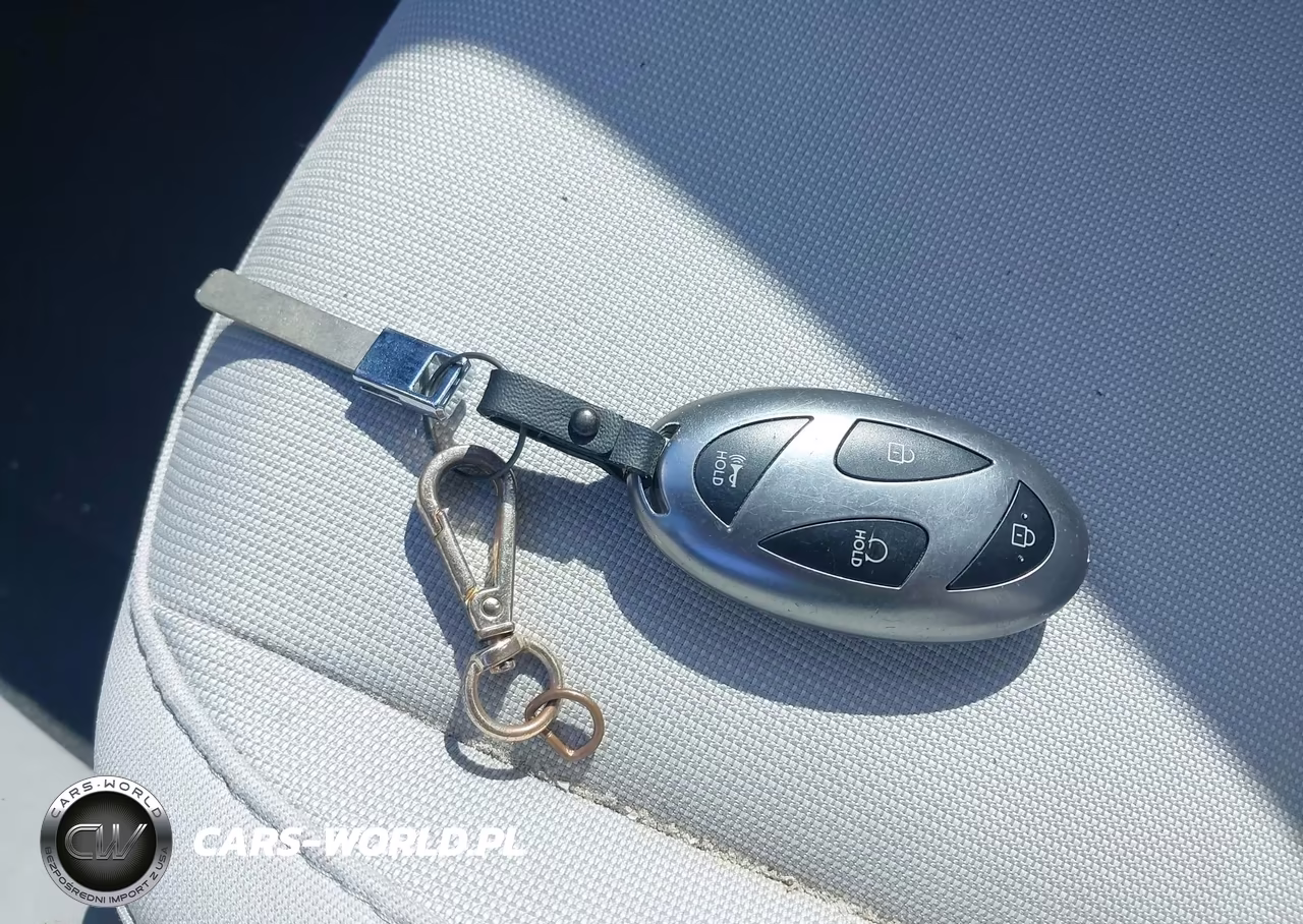 2025 Hyundai Kona Se VIN:KM8HA3AB9SU220181 - 11