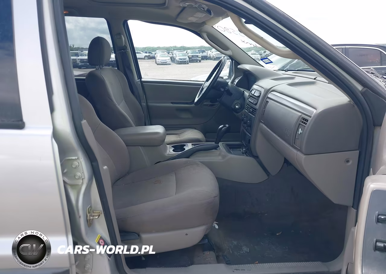 2004 Jeep Grand Cherokee Laredo VIN:1J8GX48S54C231822 - 5