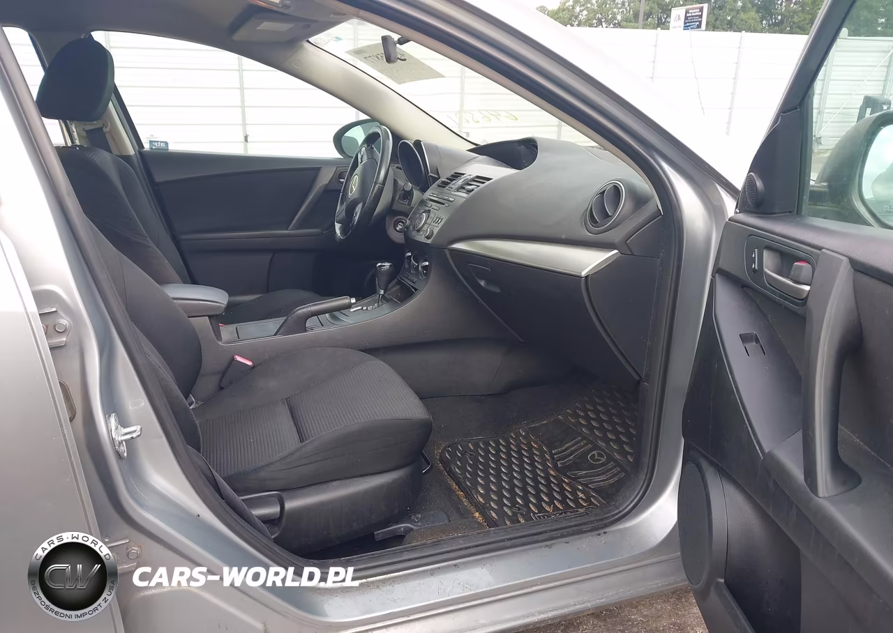 2012 Mazda Mazda3 I Touring VIN:JM1BL1V74C1646801 - 5