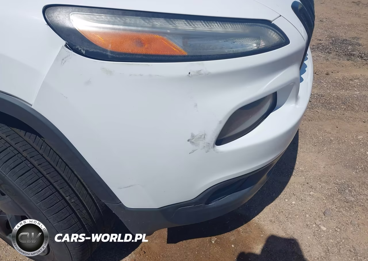 2014 Jeep Cherokee Sport VIN:1C4PJLAB0EW163944 - 6