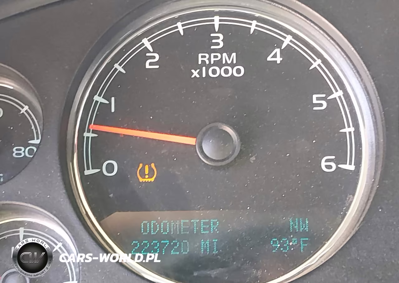 2010 Chevrolet Tahoe Lt VIN:1GNUCBE03AR267831 - 15