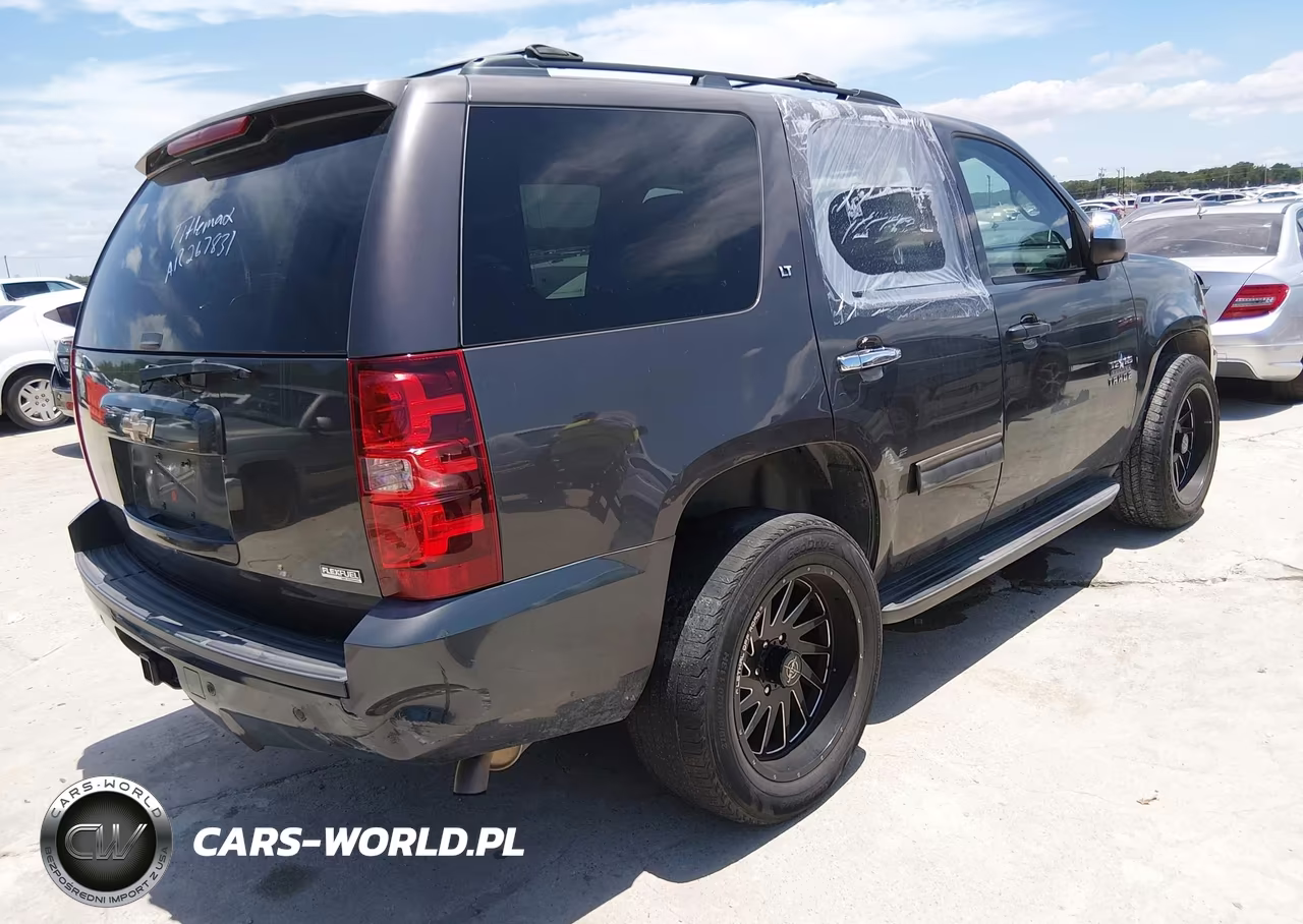 2010 Chevrolet Tahoe Lt VIN:1GNUCBE03AR267831 - 4