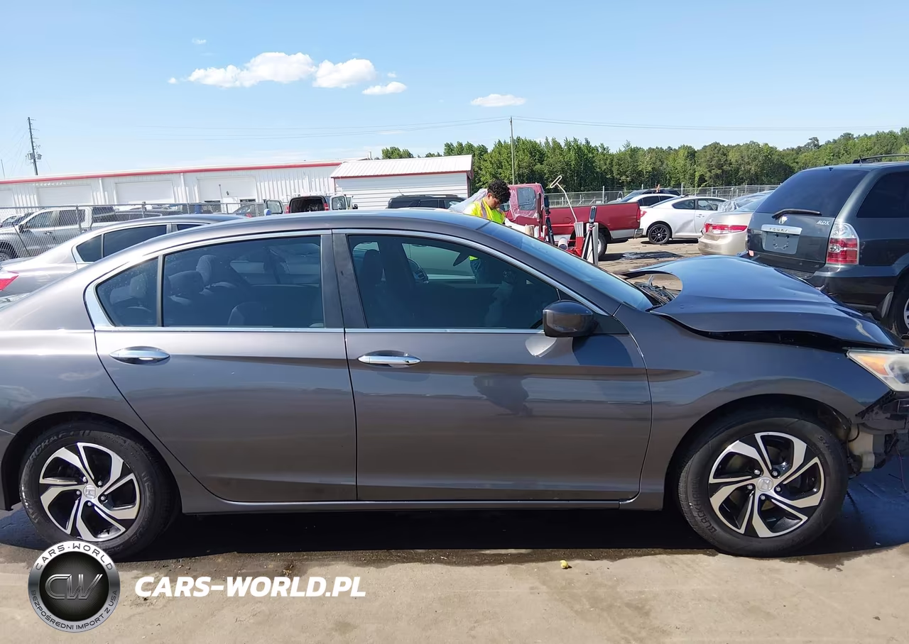 2017 Honda Accord Lx VIN:1HGCR2F30HA246179 - 13