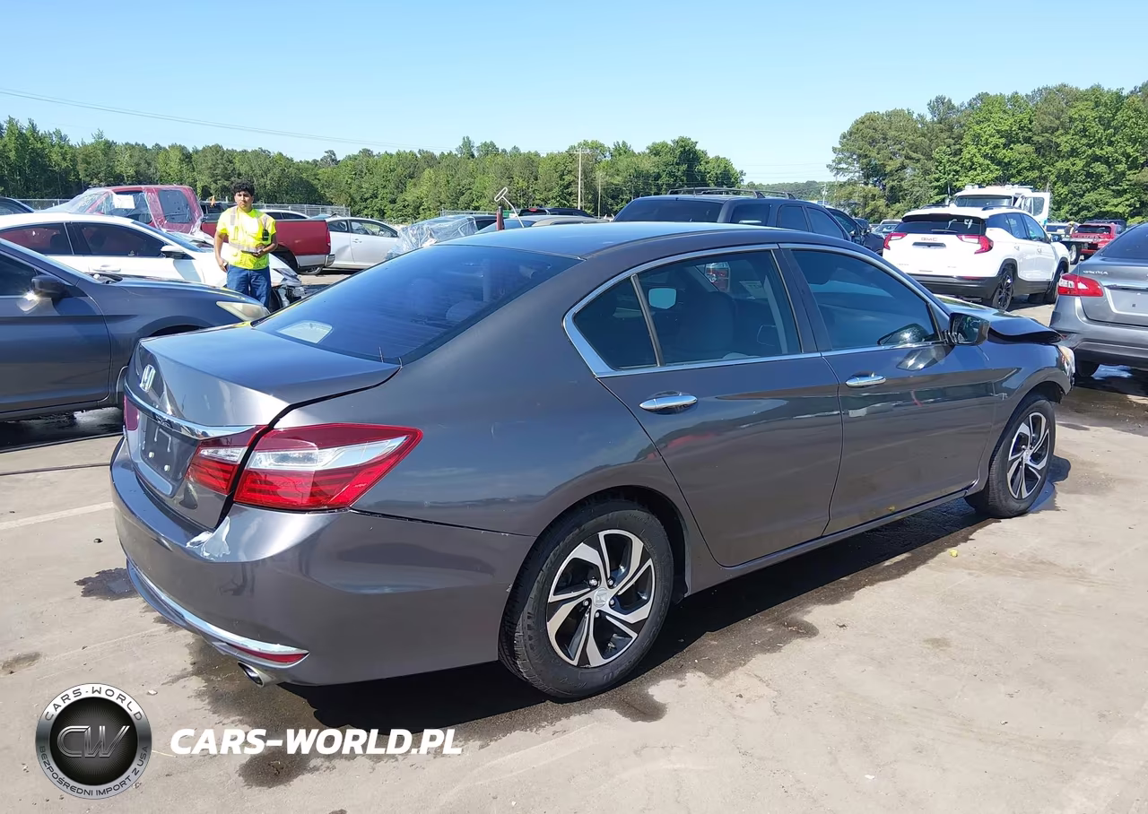 2017 Honda Accord Lx VIN:1HGCR2F30HA246179 - 4