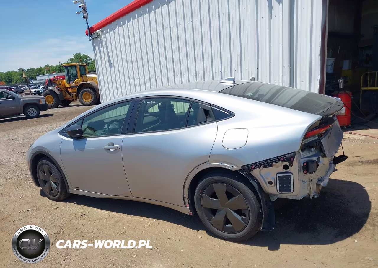 2024 Toyota Prius Le Awd-E VIN:JTDADABU7R3009109 - 15