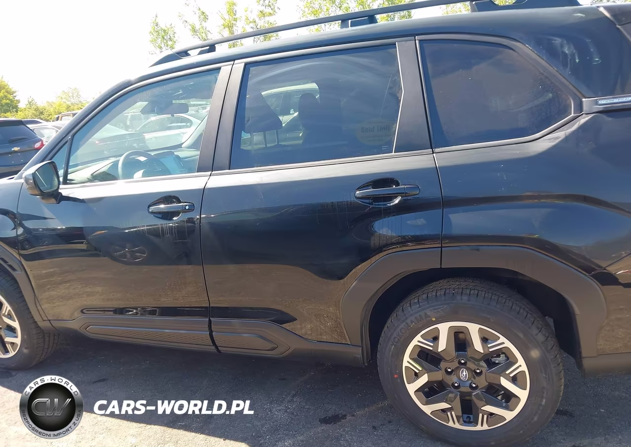 2026 Subaru Forester Premium VIN:4S4SLDD66T3040541 - 14