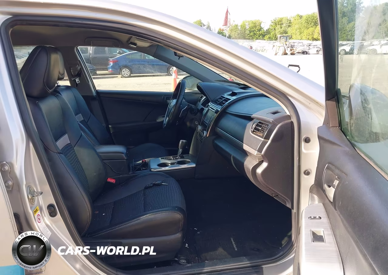 2014 Toyota Camry Se VIN:4T1BF1FK7EU312849 - 5