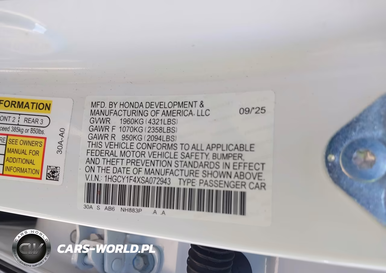 2025 Honda Accord Se VIN:1HGCY1F4XSA072943 - 9