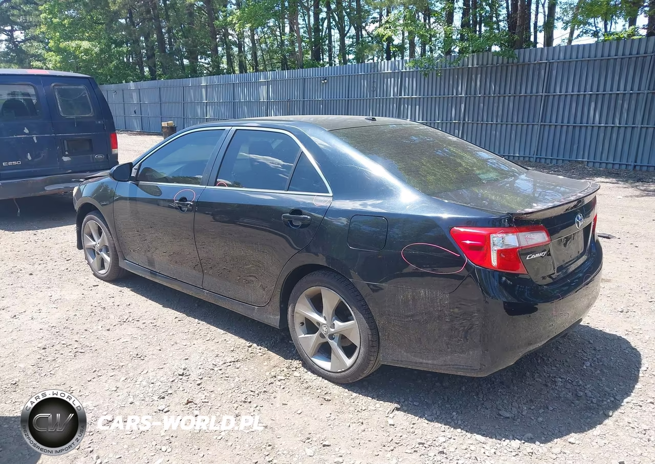 2012 Toyota Camry Se Limited Edition VIN:4T1BF1FK3CU182839 - 3