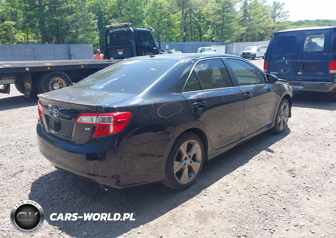 2012 Toyota Camry Se Limited Edition VIN:4T1BF1FK3CU182839 - 4