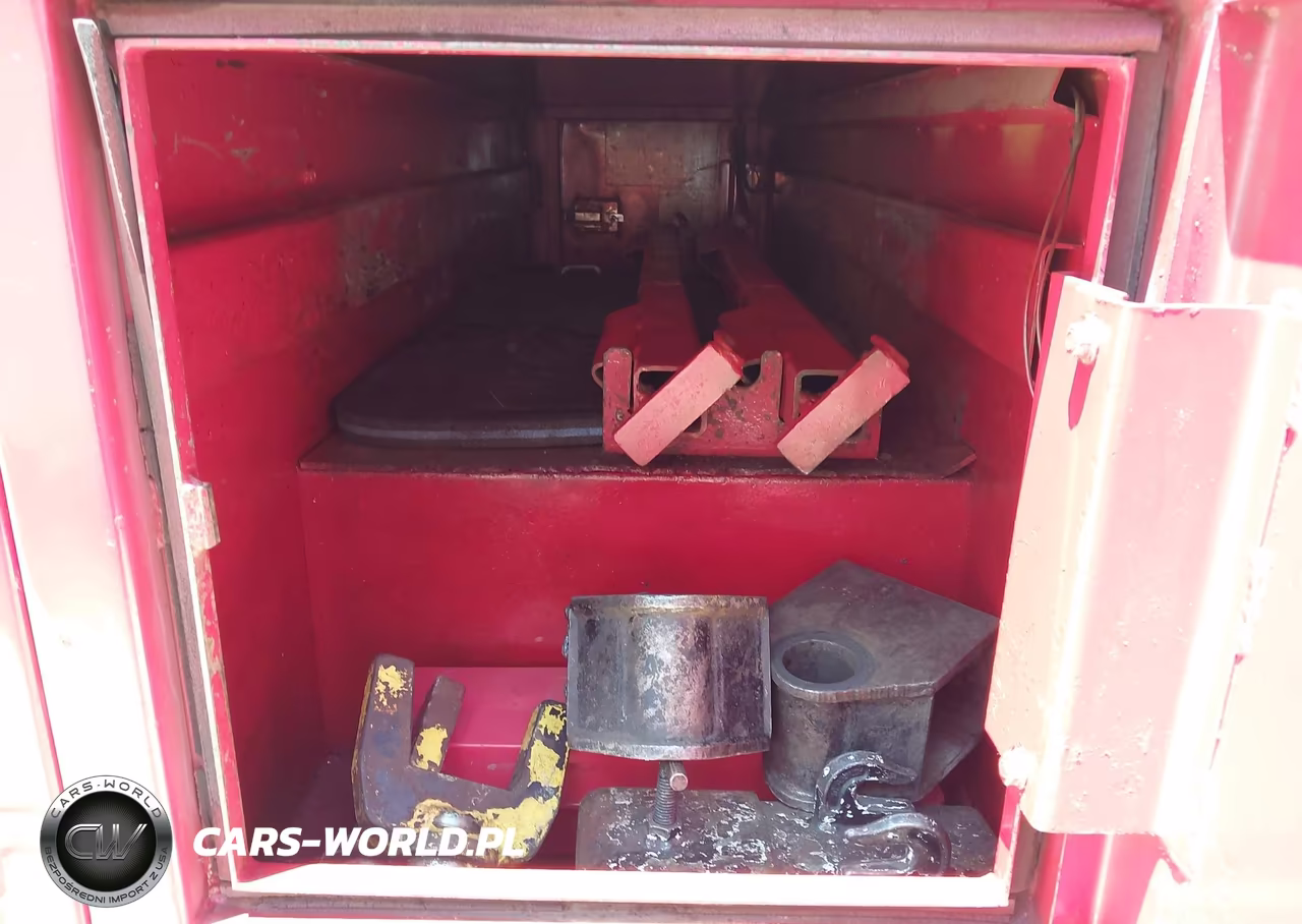 1996 International 4000 4700 VIN:1HTSCABK3TH243296 - 15