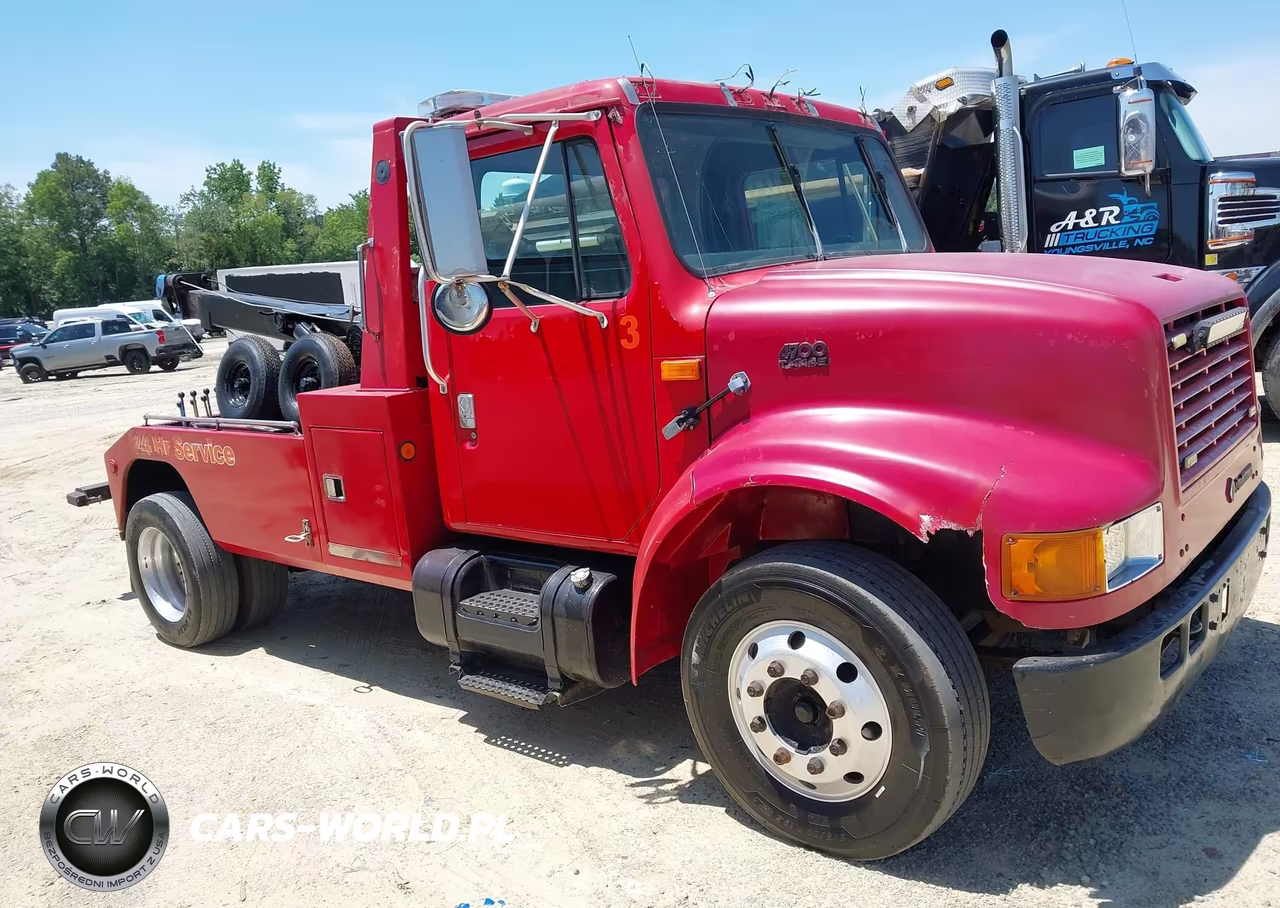 1996 International 4000 4700 VIN:1HTSCABK3TH243296 - 17