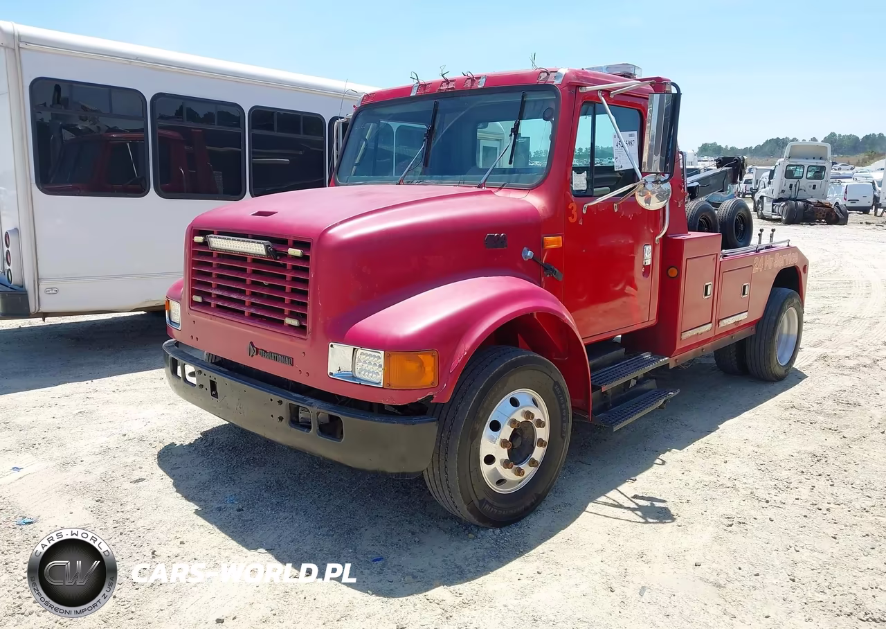 1996 International 4000 4700 VIN:1HTSCABK3TH243296 - 2