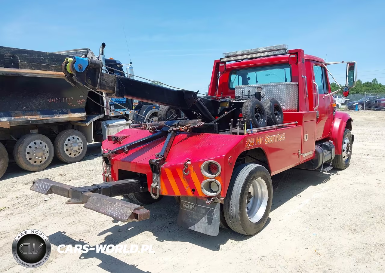1996 International 4000 4700 VIN:1HTSCABK3TH243296 - 4